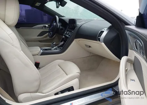 2023 BMW M850I xDrive z USA, uszkodzony, nr VIN WBAFY4C06PCK42772